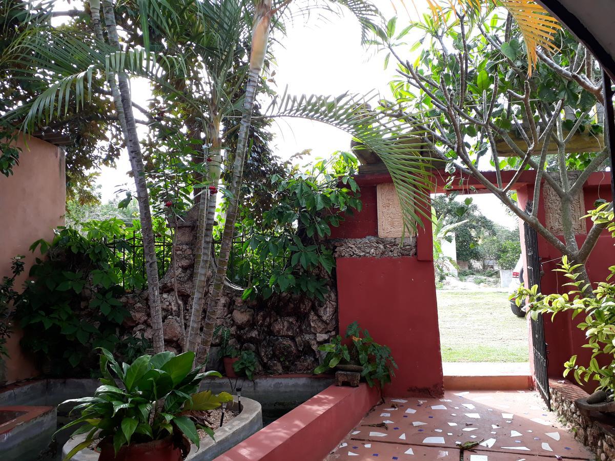 El Chac Mool Bed and Breakfast Santa Elena Εξωτερικό φωτογραφία