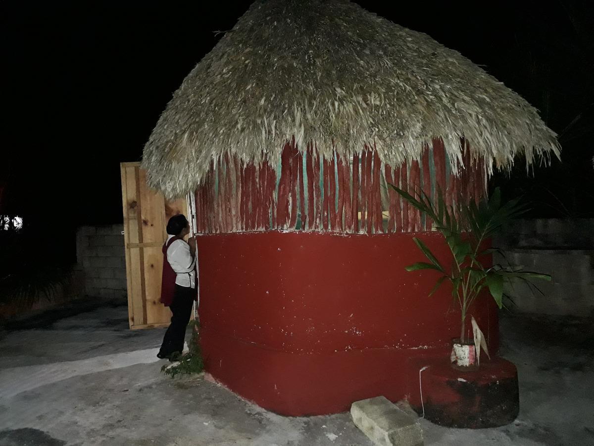 El Chac Mool Bed and Breakfast Santa Elena Εξωτερικό φωτογραφία